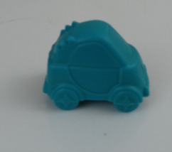 2001 Disney Pixar Monsters Inc Life Board Game Blue Car Replacement Parts - $2.90