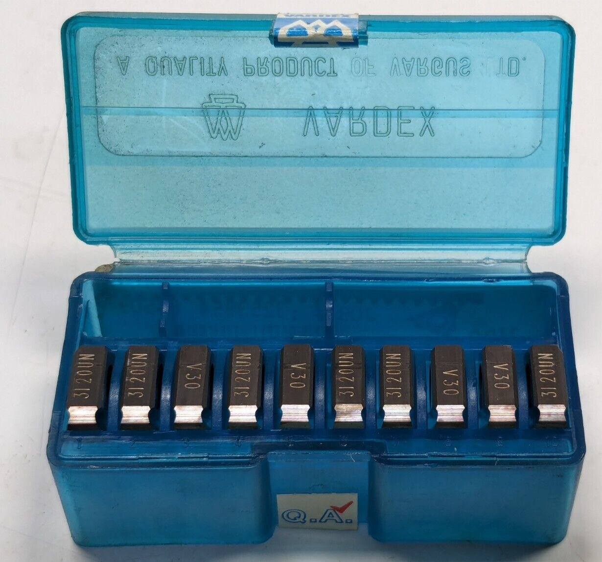 LOT of 10 Unused VARGUS VARDEX THREAD MILL INSERTS - 3I 20UNTM2 - Grade V30 - $217.79