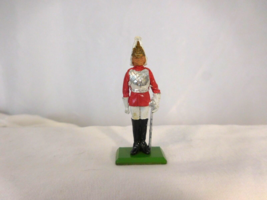 Britains Military Life Guards Troop Soldier 1973 Red Gold White - $12.88