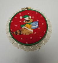 Handmade Christmas Red Quilted Hoop Wall Art with Racoon with Present Vi... - £9.15 GBP