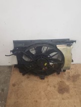 Radiator Fan Motor Fan Assembly US Market With AC Fits 12-14 ACCENT 647871 - £69.66 GBP