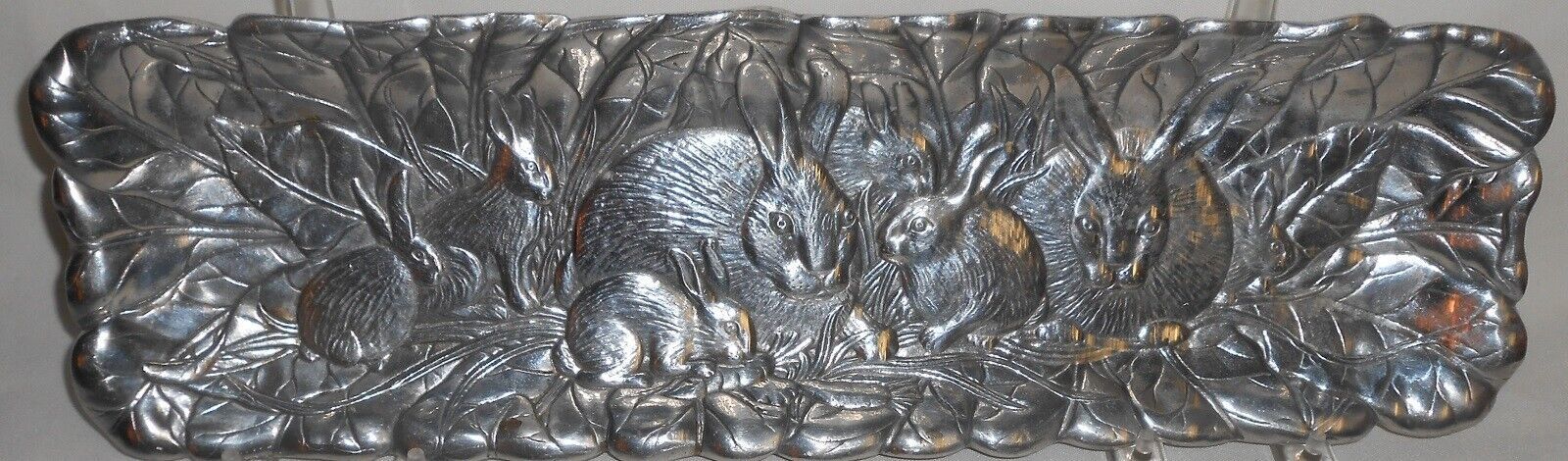 Primary image for 1990 Arthur Court Long 18 1/4" x 5 5/8" RABBITS MOTIF Aluminum BREAD TRAY