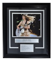 Taylor Swift Encadré 8x10 Concert Photo W / Laser Gravé Signature - £76.86 GBP