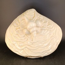 Vintage HALL(?) Seashell Replacement Lid For A Clam Shell Bowl - £14.27 GBP