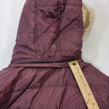 Maurices RN#51783 Girls/Women's Red Full Zip Removable Hoodie Vest Size Small  image 7