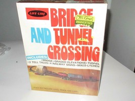 Ho Vintage LIFE-LIKE Bridge &amp; Tunnel Crossing Accessory SET-SEALED- New -S31C - $20.89