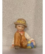 Vintage Holly Hobbie Porcelain Figurine Child w/Toy Train *Pre-Owned/Nic... - $13.54 CAD