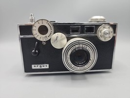 Vintage Argus Brick Rangefinder Camera 3.5 50mm Coated Cintar Lens - $12.85