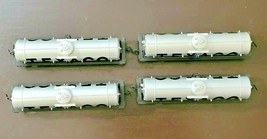 Set of 4 Tyco HO Scale Texaco Tanker Train Car Plastic Silver Made In Hong Kong - £20.20 GBP
