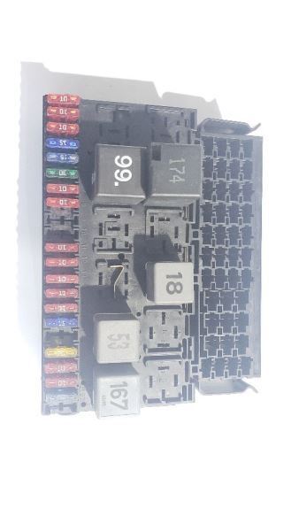 Primary image for Cabin Fuse Box OEM Volkswagen Eurovan 200090 Day Warranty! Fast Shipping and ...