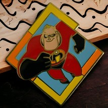 Disney Pin - Mr. Incredible Mickey&#39;s Mystery Pin Machine Pixar Collectio... - £8.55 GBP