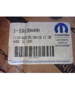 OEM Mopar Right Exhaust Manifold Gasket 53013944AA For 2004-2008 Dodge D... - €34,39 EUR