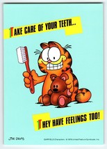 Garfield The Cat Postcard Holding Toothbrush Signed Jim Davis Comic 1978 Unused - £10.42 GBP