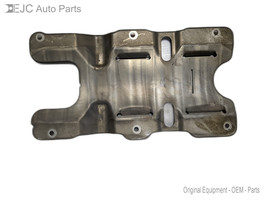 Engine Oil Baffle From 2013 Nissan Pathfinder  3.5 11113ZK61A - $646.39 MXN