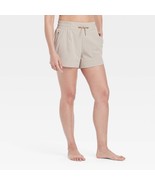All In Motion Women&#39;s Active Light Mid Rise Woven Shorts MEDIUM Khaki 4&quot; - $31.50 CAD