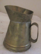 HOSLEY #4308 BRASS MINIATURE PITCHER WATERING CAN 3 1/4&quot; TALL - $7.84