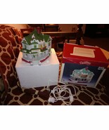 VINTAGE LEMAX HEARTHSIDE BED AND BREAKFAST LIGHTED PORCELAIN HOUSE 1993 - $64.75 CAD