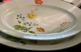 CASTLECOURT April Flowers Oval Serving Platters (2) 12-1/4&quot; Flowers w Gr... - £22.75 GBP