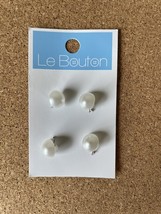 Le Bouton White Shank 4 pieces - e884 - $1.98