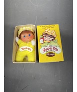 Vintage 80&#39;s Fun World Fruit Scented Apple Pie Matchpack Pocket Doll - Y... - $23.29 CAD