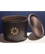 Vintage Tupperware Brown Servalier Canister1626-1 With Lid   - $188.16 MXN
