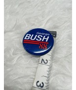 Vintage 1988 George H. W. Bush Campaign Pin Missing Pin On Back - €5,20 EUR