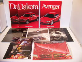 2000 DODGE AVENGER CHRYSLER 300M PT LHS PLYMOUTH DAKOTA JEEP SALES BROCH... - $667.11 MXN