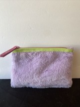 IPSY Glam Bag January 2023 Only Lavendar Faux-Fur Pouch - £6.04 GBP