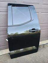 22 Toyota Tundra 4WD SR door assembly, left rear, 67004-0C180, double cab - $242.99