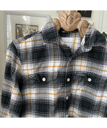 American Eagle Plaid Flannel Button Up Shirt XS - $331.71 MXN