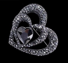 Black heart celebrity love brooch stunning vintage look retro style broach pin - £16.01 GBP