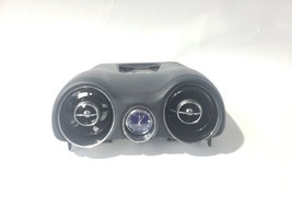Center Dash Vents And Bezel Has Wear OEM 2011 Jaguar XJL - $16.15