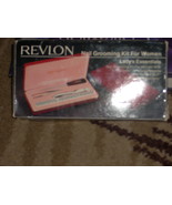 Revlon nail grooming kit for women 4 pieces nib - $23.00