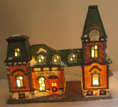 Dickens Collectibles Train Station &amp; Cafe 1997 Lighted Porcelain Building In Box - £34.03 GBP