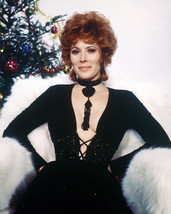 Jill St. John In Diamonds Are Forever 16X20 Canvas Giclee - £55.81 GBP