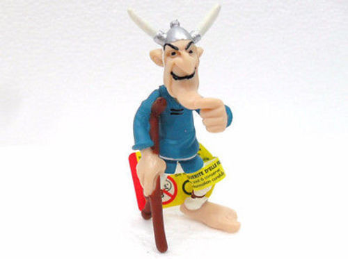 Triplepatte Plastic Figurine Plastoy Asterix collection - $8.99