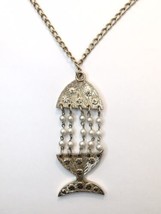 Articulated Fish Necklace Gold Tone &amp; Faux Pearl 24&quot; Chain - £4.78 GBP