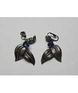 Vintage Leaf Design Silver Tone/Sapphire Costume Jewelry Clip On Earrings - $27.34 CAD