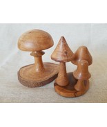 Set Of Two Wooden Toadstools. - €19,46 EUR