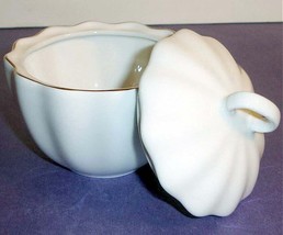 Kate Spade New York Gwinnett Lane Sugar Bowl in Creme New In Box - $28.22