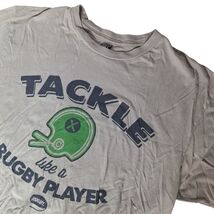 TACKLE Like a Rugby Player Mens Med Graphic Tee Gray Sports Shirt Helmet... - $15.25