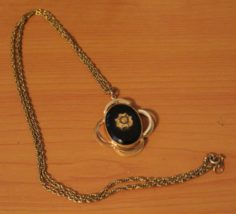Vintage Ladies Auxiliary VFW Necklace - $8.58