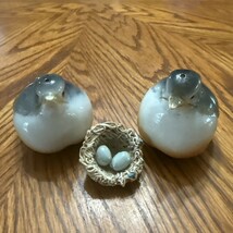 VTG. Set Bone China Chubby  Birds Nest W/Eggs ~ Salt &amp; Pepper Shakers W/... - $7.72