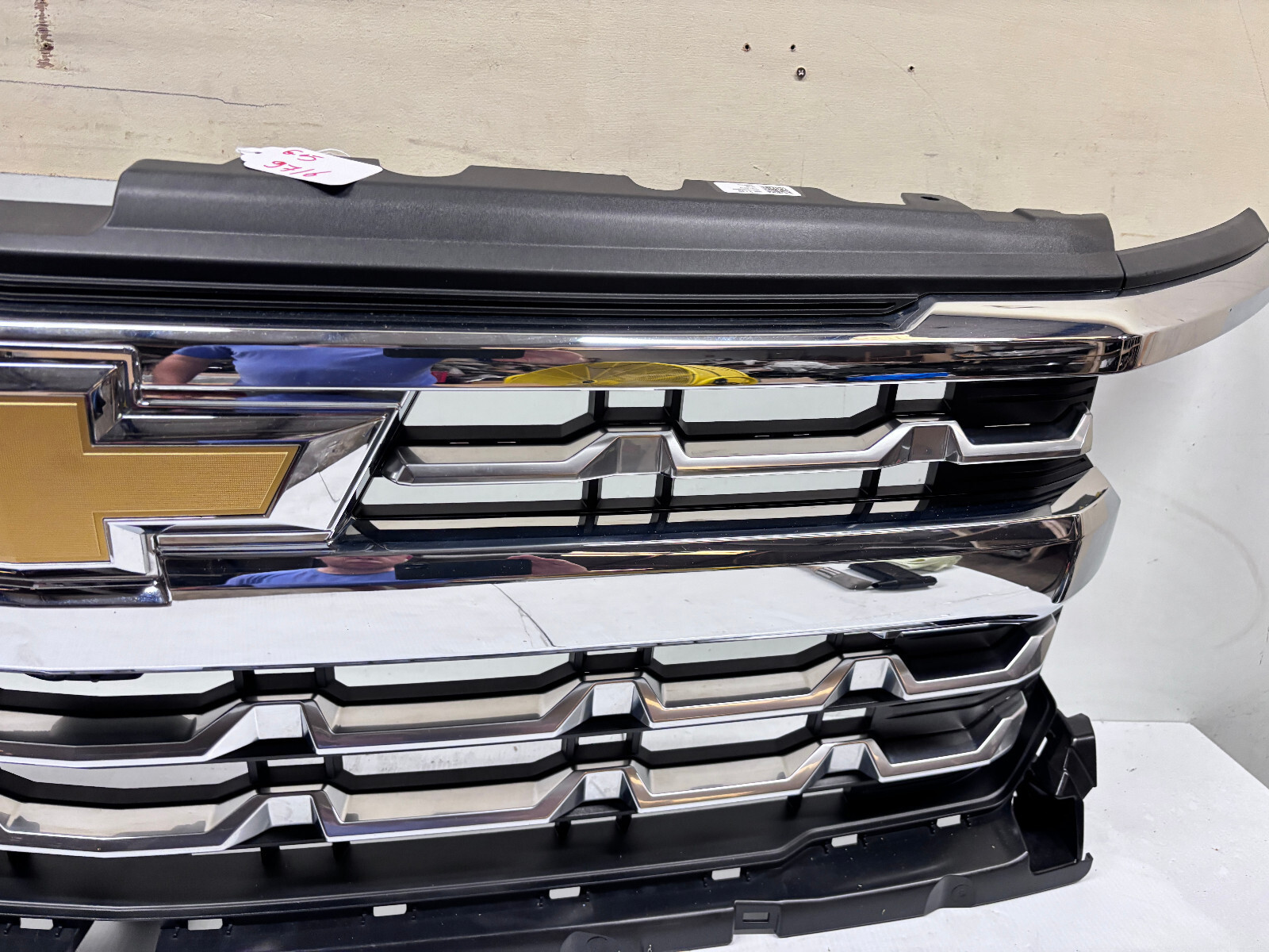 85642139 2022 2023 2024 2025 CHEVY SILVERADO 1500 LTZ CHROME FRONT OEM GRILLE Item image 4