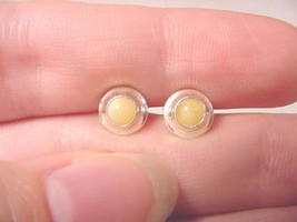 (PE20-B) Yellow Amber .925 Sterling Silver Stud Pierced Earrings Jewelry - £18.67 GBP