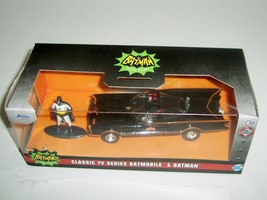 Classic Tv Series Batmobile &amp; Batman Hollywood Rides 1/32 Jada Metal Diecast - £9.74 GBP