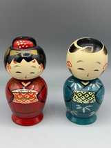 Vtg Japanese Kokeshi Dolls Salt &amp; Pepper Shakers Hand Painted Figure Decor - $242.96 MXN