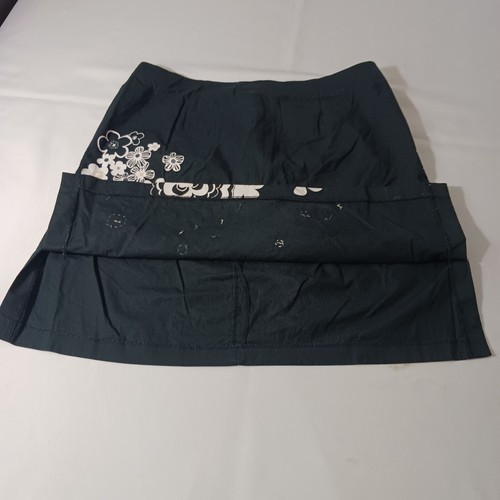 Venezia Jeans Clothing Co Women’s Size 16 Cotton Blend Black/White Floral Skirt Item image 9