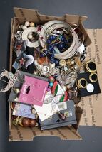 Vtg Craft Repair Costume Junk Jewelry Lot USPS Small Flat Rate Box JL101... - $15.00