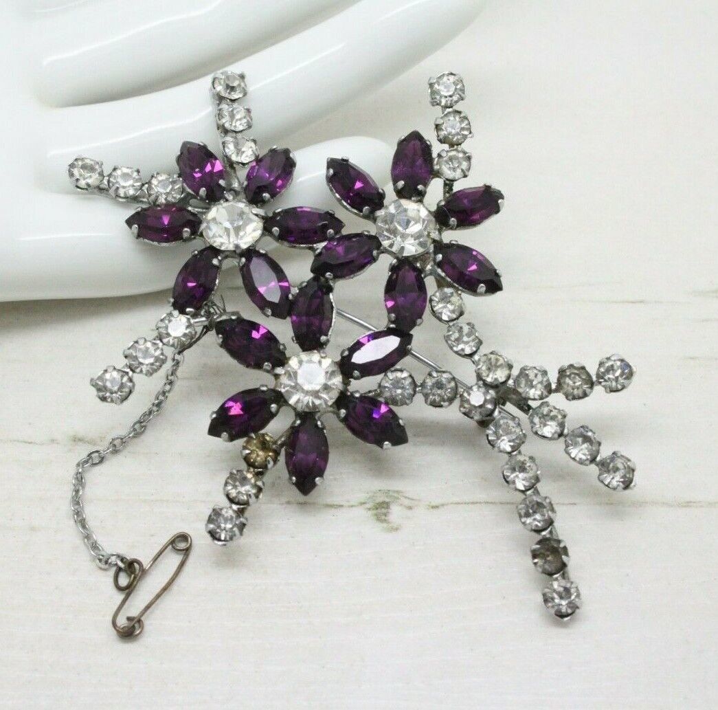 Primary image for Vintage Sparkly Purple Clear Glass Claw Set Rhinestone Cocktail BROOCH Jewellery